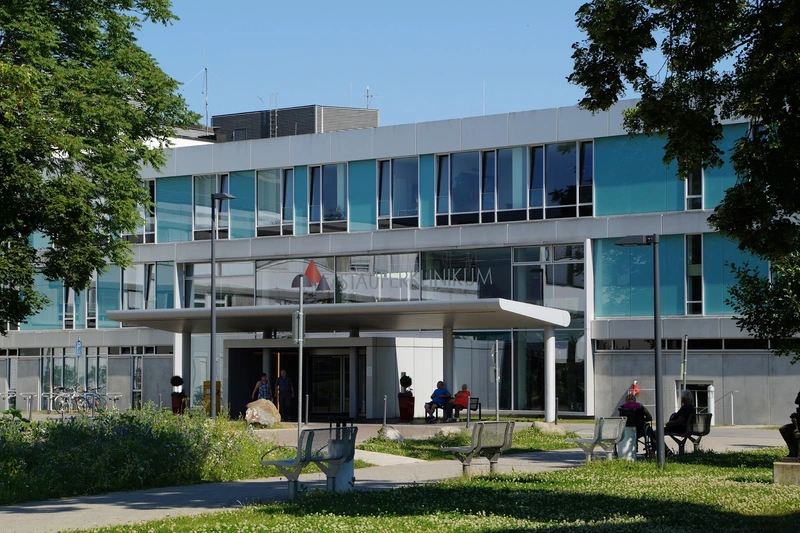 Stauferpflege Stauferklinikum Schwäbisch Gmünd Kurzzeitpflege – Bild 1