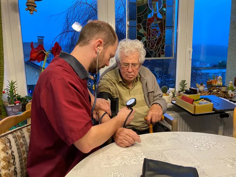 Ambulanter Dienst IGEL GmbH – Bild 3