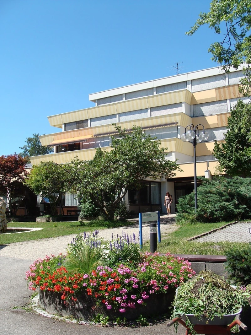 Elias-Schrenk-Haus Cafe Pause – Bild 1