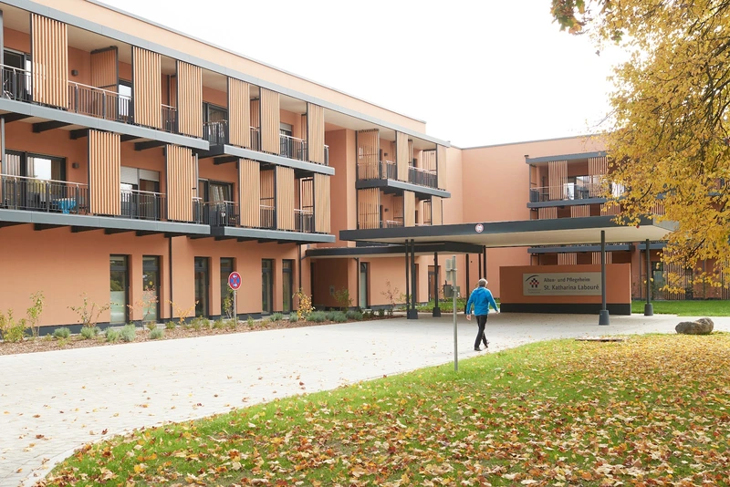 Alten- und Pflegeheim St. Katharina Labouré – Bild 1