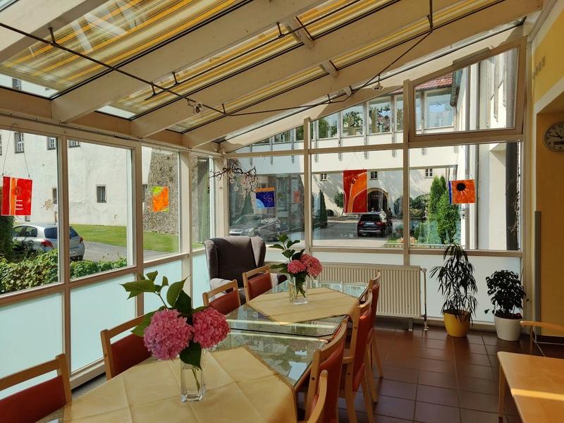 BRK-Senioren-, Wohn- und Pflegeheim Schloß Eggmühl – Bild 3