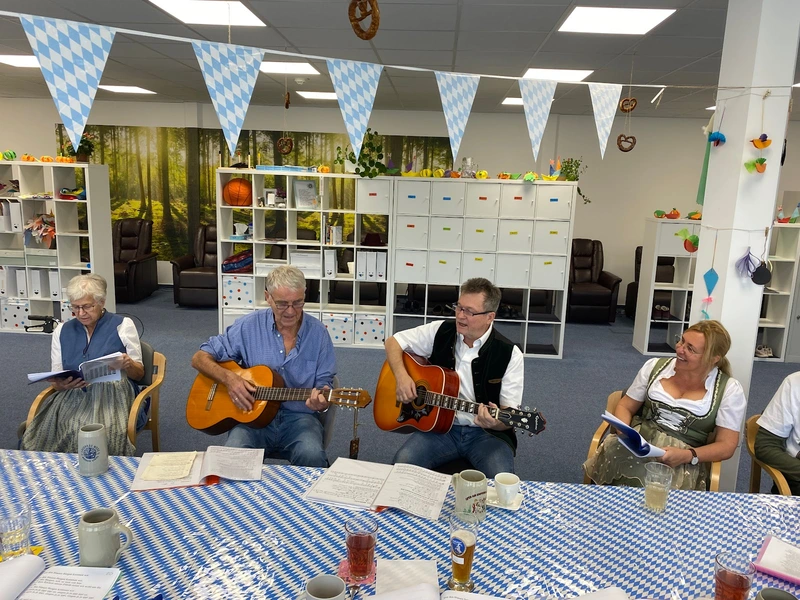 Happy Days Tagesstätte für Senioren – Bild 4