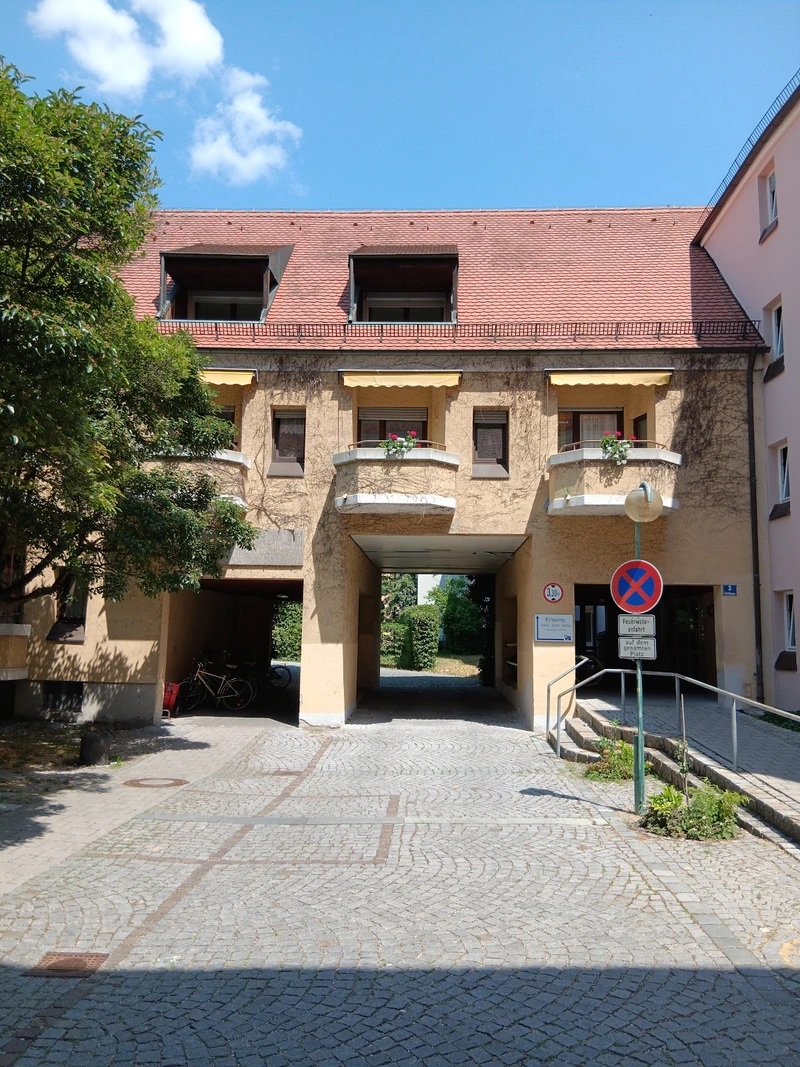 Pflegeeinrichtung der Stiftung Heilig-Geist-Spital im Anna-Ponschab-Haus – Bild 2