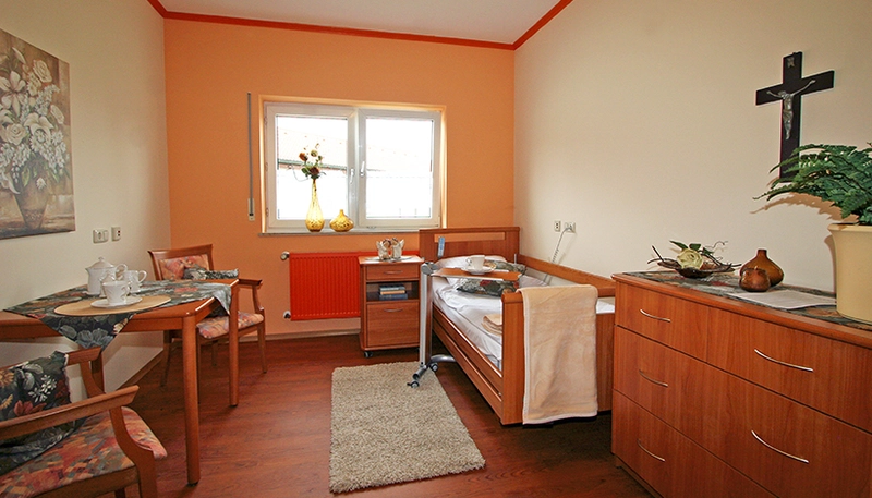 Zentrum für Betreuung und Pflege am Hofgarten Oettingen – Bild 5