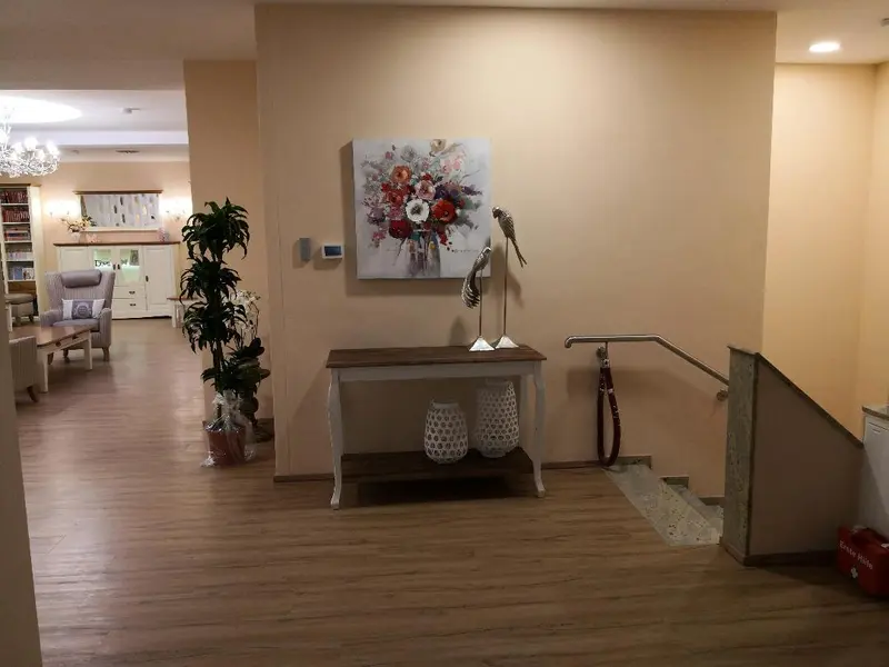 AviZenA Tagespflege GmbH – Bild 5