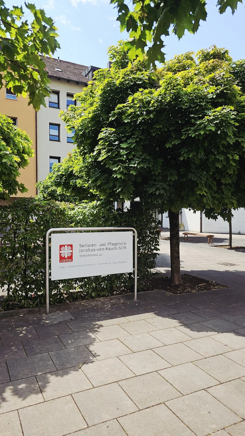 Caritas-Senioren- und Pflegeheim Jacobus-von-Hauck-Stift – Bild 2