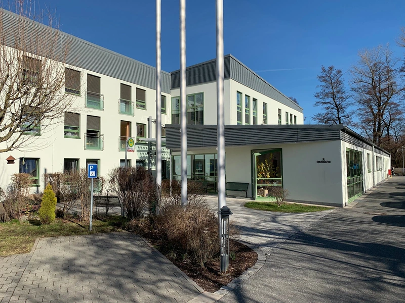 BRK Senioren Wohn- und Pflegeheim Weiden – Bild 1