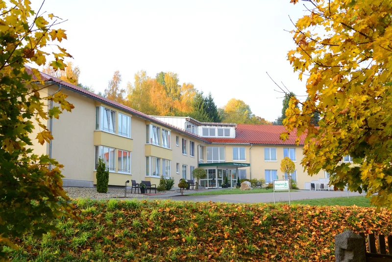 Pflegeheim "Wohnen am Kreuzberg" – Bild 1