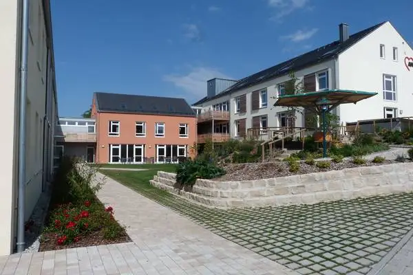 AWO Wohn- und Pflegezentrum Lotte Lemke – Bild 1