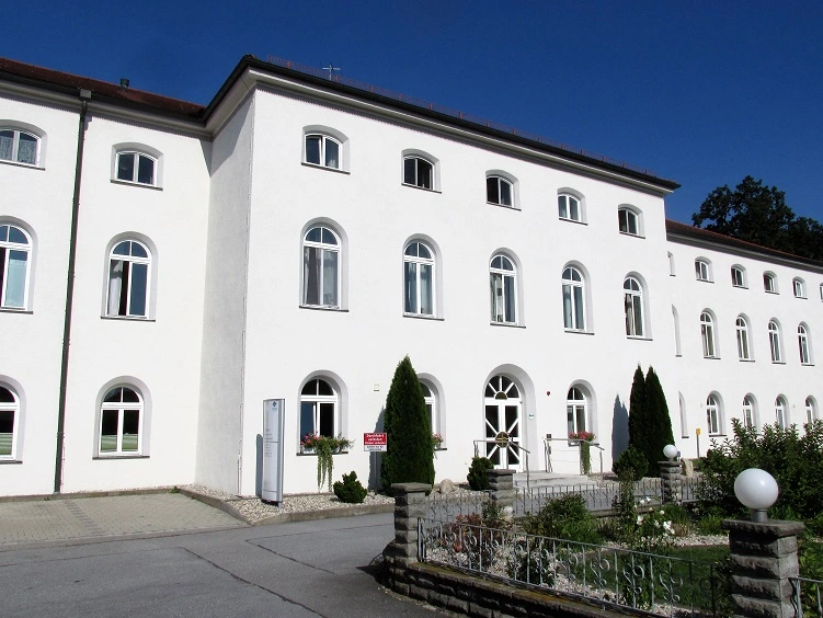 AZURIT Pflegezentrum Bad Höhenstadt – Bild 4