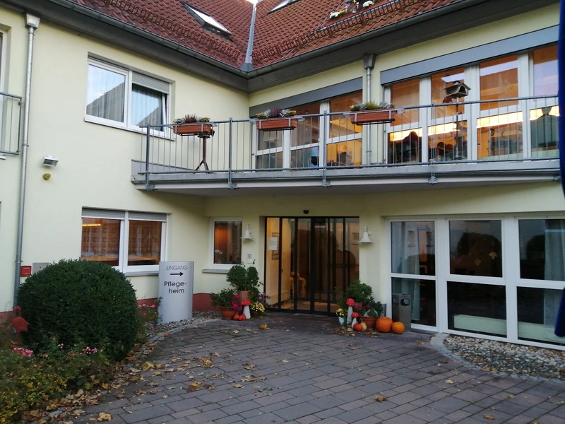 Haus am Schlossgarten Seniorenwohn- und Pflegeheim – Bild 2