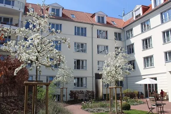 Domicil - Seniorenpflegeheim Theresienstraße – Bild 1