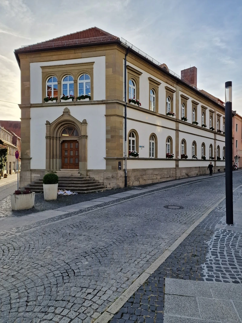 Stiftungs- Alten- und Pflegeheim Bad Neustadt gGmbH – Bild 1