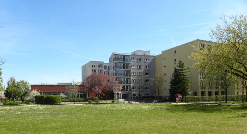 DRK Seniorenpflegeheim "Albert Schweitzer" – Bild 1