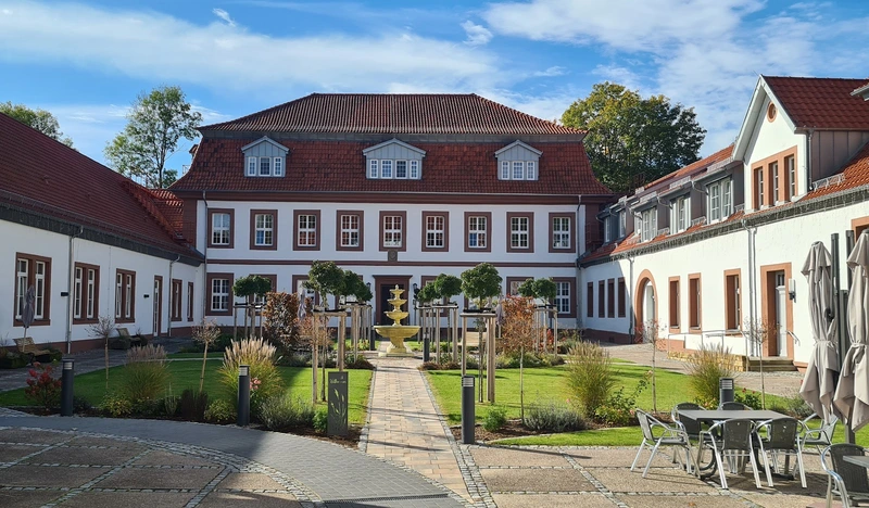 Wohn- und Pflegezentrum Schloss Bischofstein – Bild 1