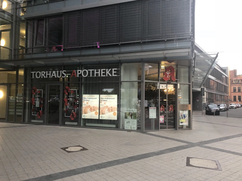 Torhaus Apotheke Apotheke – Bild 3