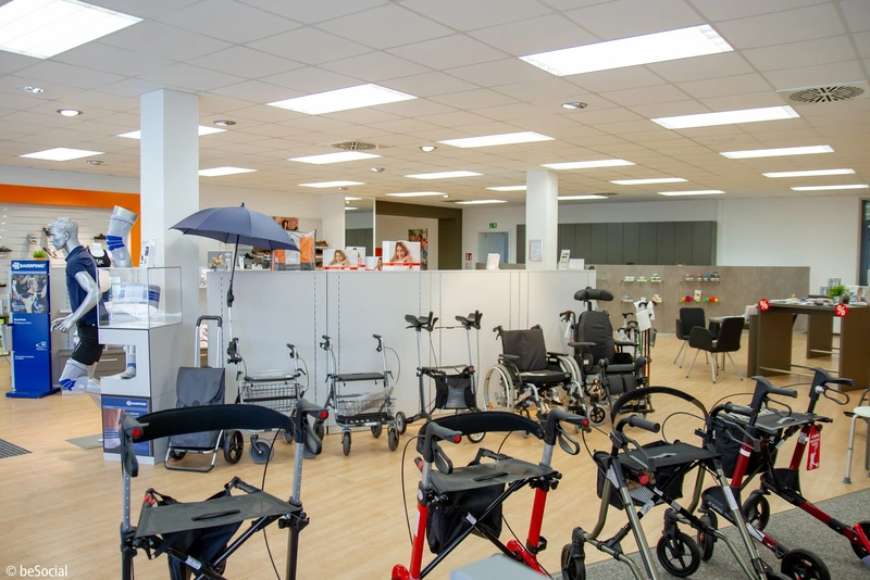 Sanitätshaus Wöllzenmüller GmbH & Co. KG – Bild 2