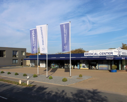 Medical-Center Ostwestfalen GmbH & - Backe & Hebrok - – Bild 1