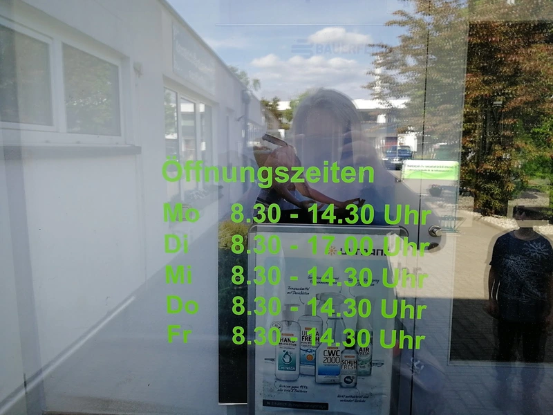 August Enrico Sanitätshaus – Bild 1