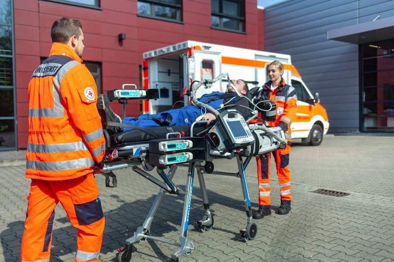 Stollenwerk und Cie GmbH Fabrik für Sanitätsausrüstungen – Bild 3