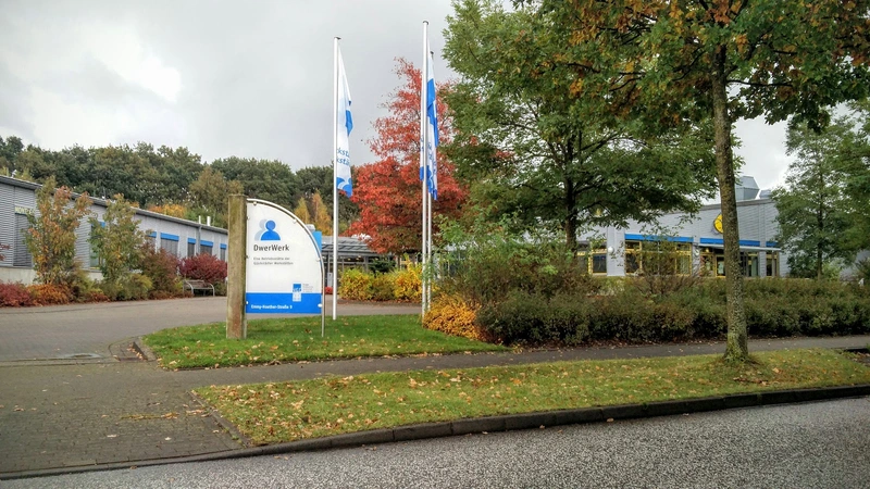 Glückstädter Werkstätten Dwerwerk – Bild 2