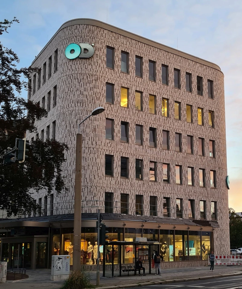 Ortho.-und Rehatech. Dresden GmbH Arzt und Pflegebedarf Sanitätshaus – Bild 1