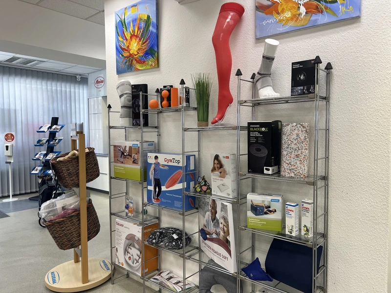 Sanitätshaus Götzen Sanitätsartikel u. -bedarf Orthopädie- u. Reha-Technik – Bild 2