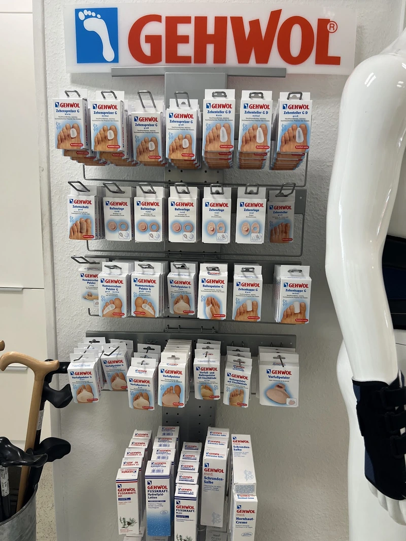 Sanitätshaus Götzen Sanitätsartikel u. -bedarf Orthopädie- u. Reha-Technik – Bild 3