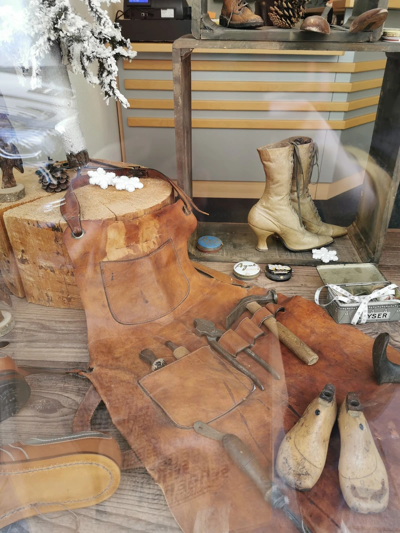 Zentrum für Fußgesundheit Orthopädieschuhtechnik – Bild 3