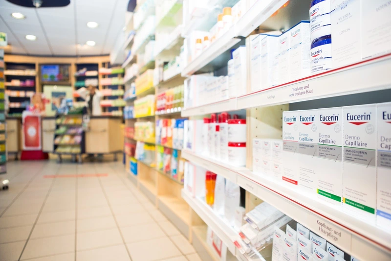 Hirsch Apotheke Inh. Monika Ortsiefer – Bild 3