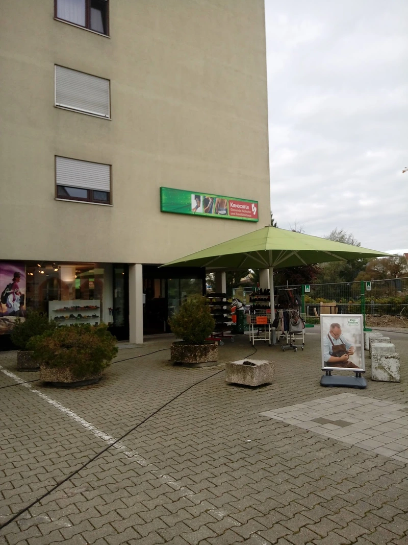 Sanitätshaus und Gesunde Schuhe Kirndorfer Orthopädiefachgeschäft – Bild 1