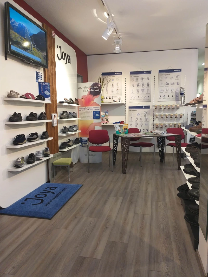 Sanitätshaus und Gesunde Schuhe Kirndorfer Orthopädiefachgeschäft – Bild 2