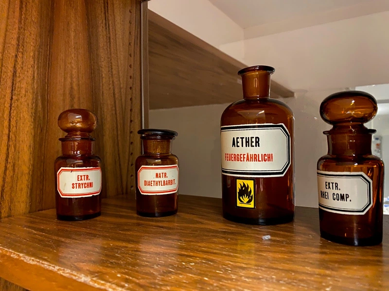 Schloss-Apotheke – Bild 4