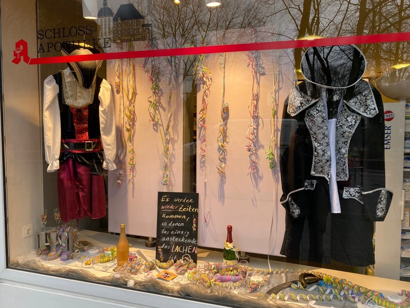 Schloss-Apotheke – Bild 5