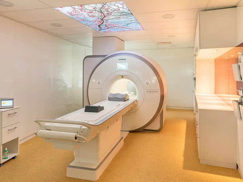 MediaPark Klinik, Klinik für ambulante und stationäre Medizin – Bild 5