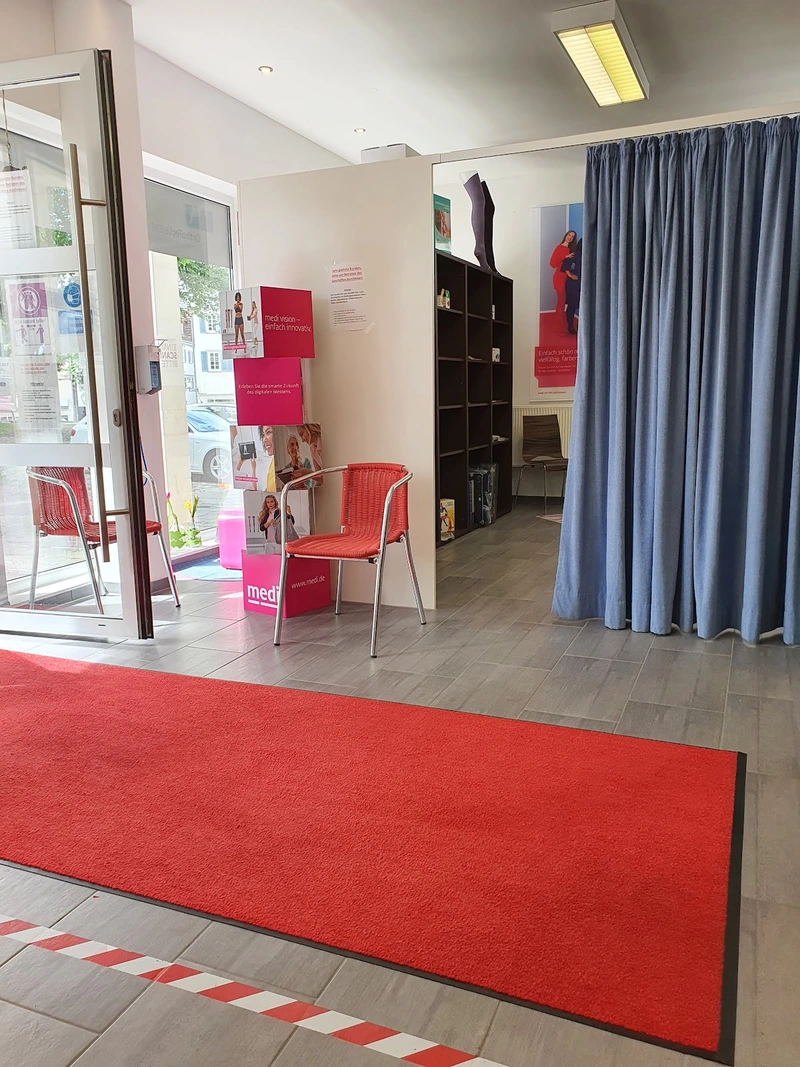 Sanitätshaus OrthoTecLeicht Sanitätshaus – Bild 3