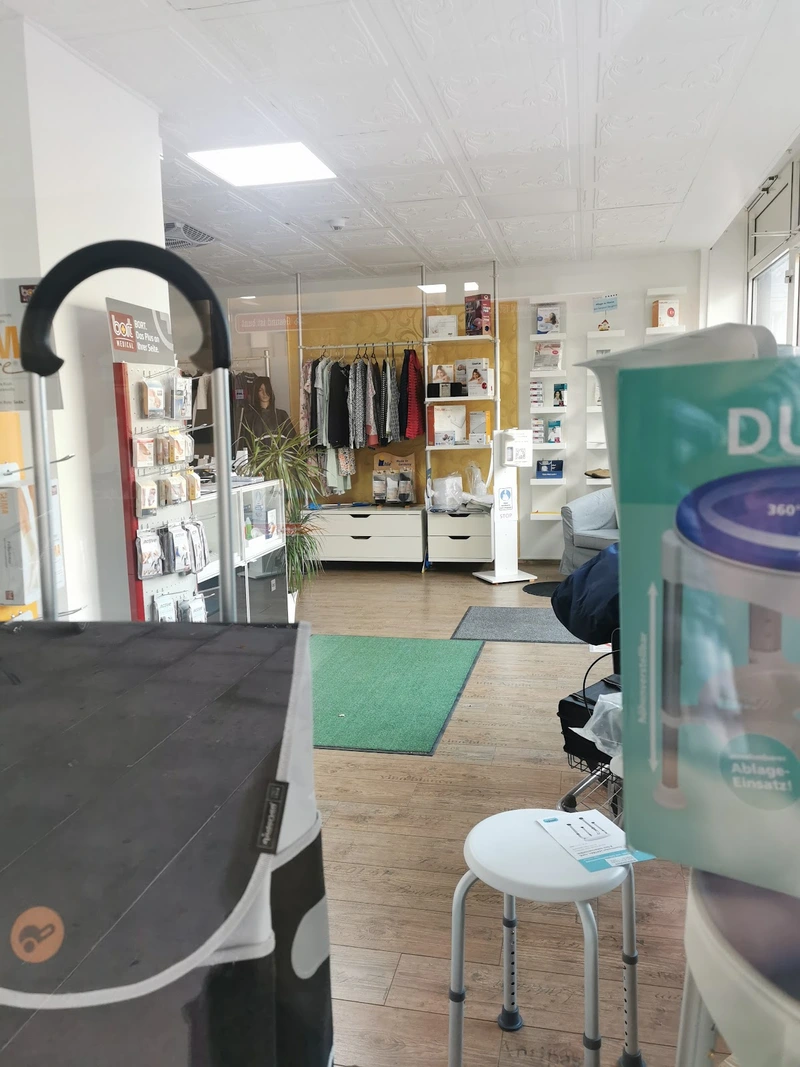 Hempel Gesundheitscenter Sanitätshaus – Bild 3