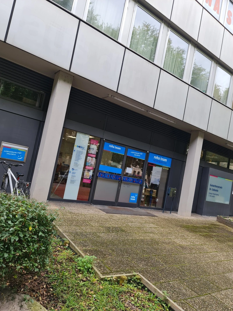 reha team Nordbayern - Filiale Fürth "Medzentrum" – Bild 1