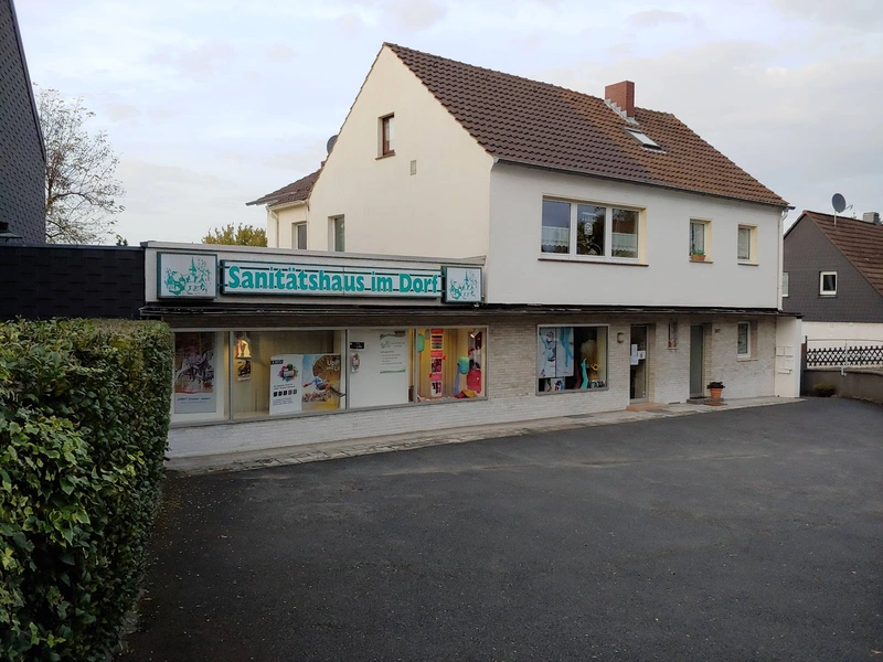 Sanitätshaus im Dorf – Bild 2