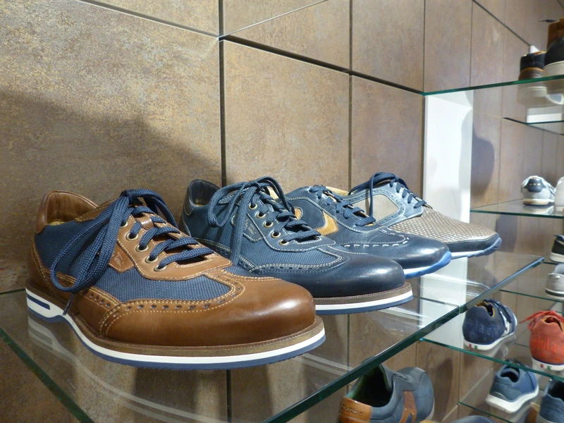 Schön & Endres GmbH & Co. KG ara ecco Shop – Bild 5