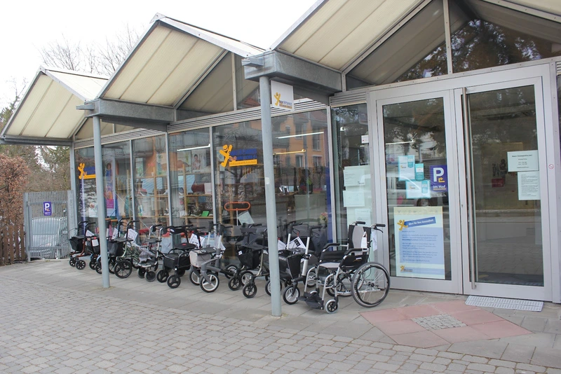 Sanitätshaus Bernhard Schulz GmbH Sanitätsartikel- u. -bedarf – Bild 1