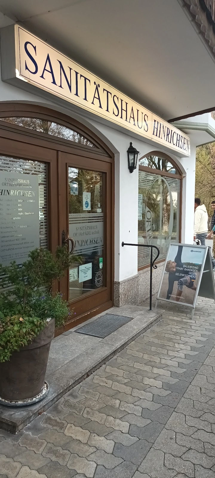 Sanitätshaus Orthopädietechnik Hinrichsen – Bild 1