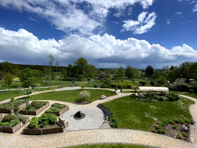 Altkönig-Stift – Bild 1