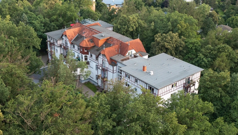 Schmidt Pflege mit Niveau – Bild 1