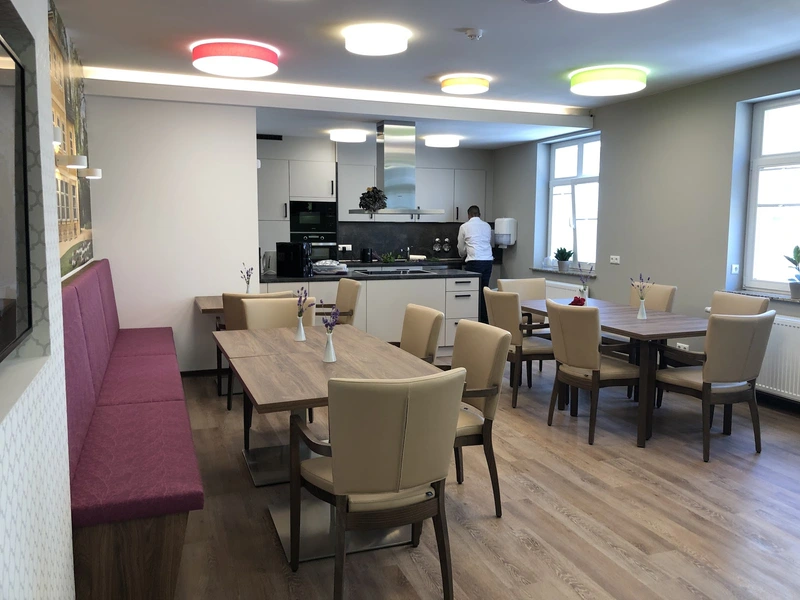 Life Star Intensiv- und Hauskrankenpflege – Bild 2