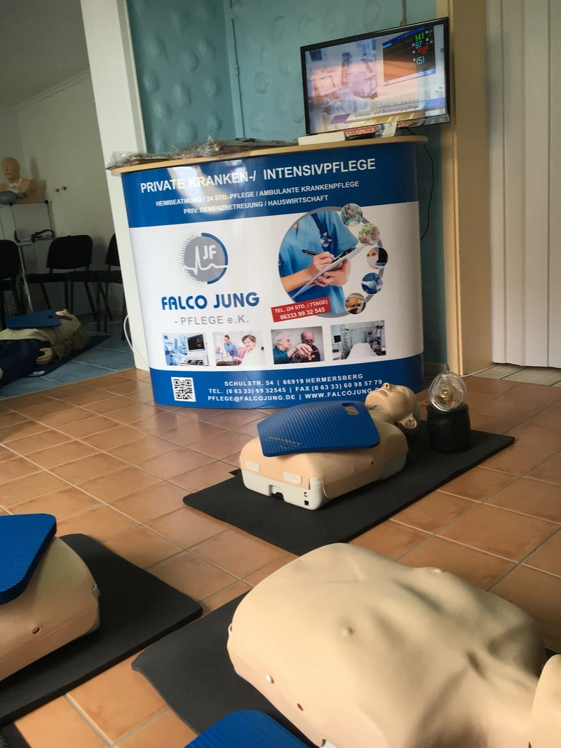 Falco Jung - Pflege – Bild 1