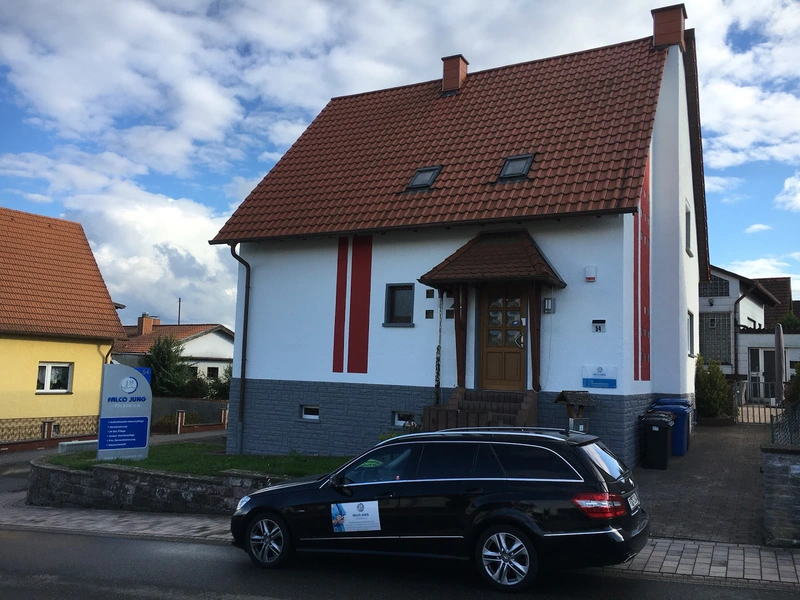 Falco Jung - Pflege – Bild 2