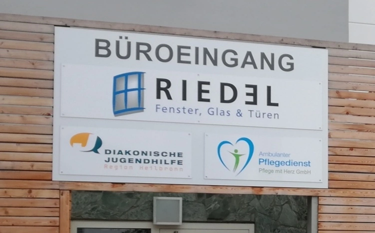 Pflege mit Herz – Bild 2