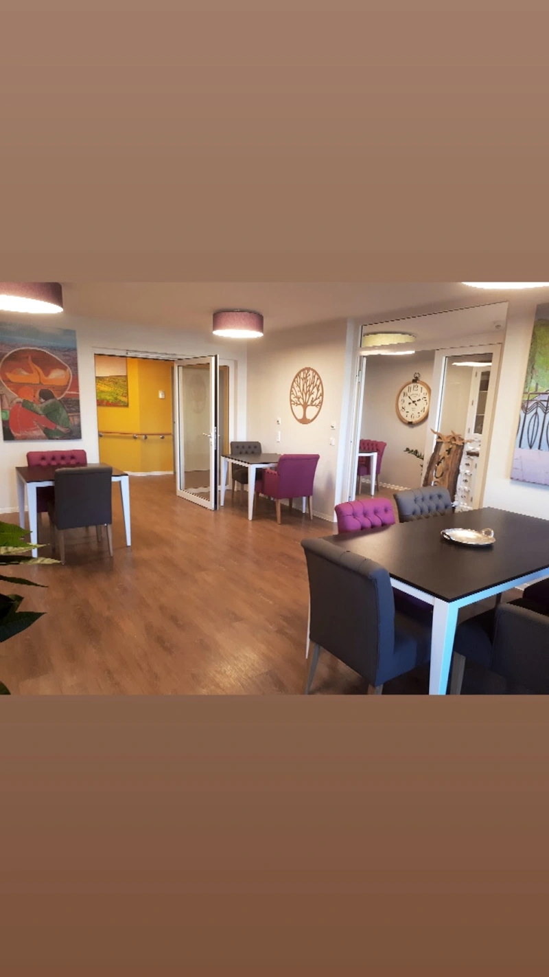 Adlatus - Intensivpflege – Bild 1