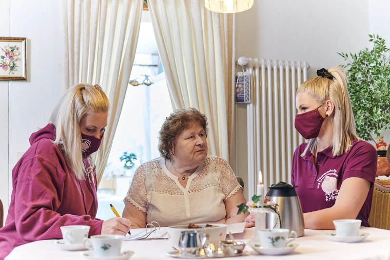 Hauswirtschaft und Pflege Team Lisa – Bild 3